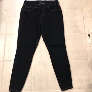 Fashion To Figure Jeggings